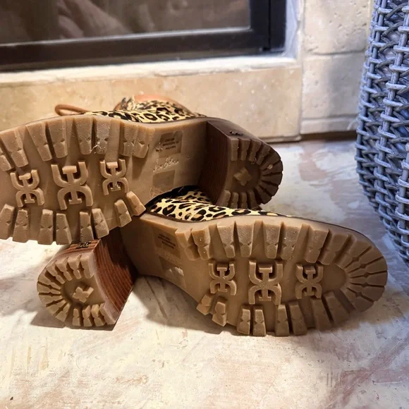 Leopard Print Lace-Up Combat Boots - Brown - Picture 3 of 4